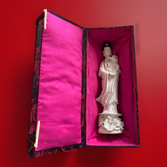 Vintage Asian Chinese Goddess QUAN YIN White Porcelain Statue Figurine 10" Tall - Picture 4 of 5